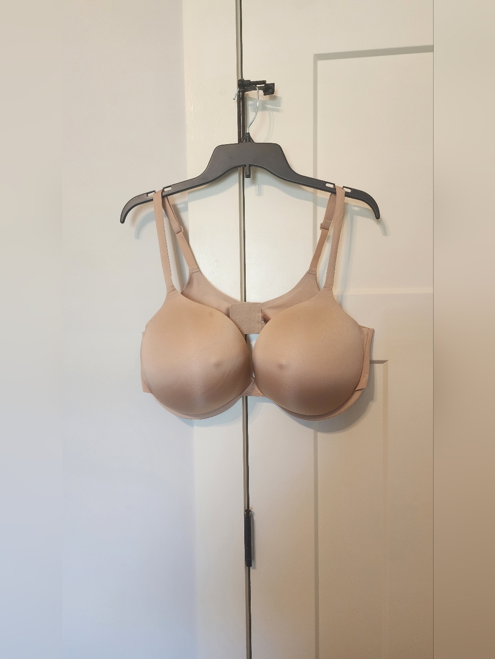 SKIMS Ultimate Nipple Push Up Bra 42DD